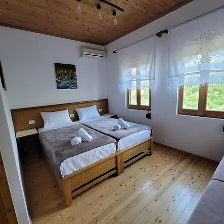 Jona Apartment *
